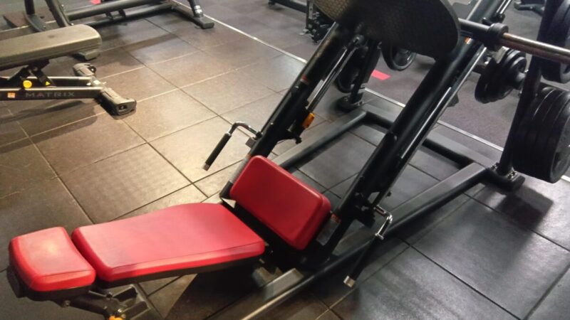 レッグプレス