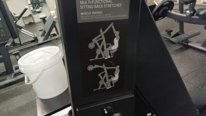 MULTI-FUNCTIONAL SITTING BACK STRETCHER