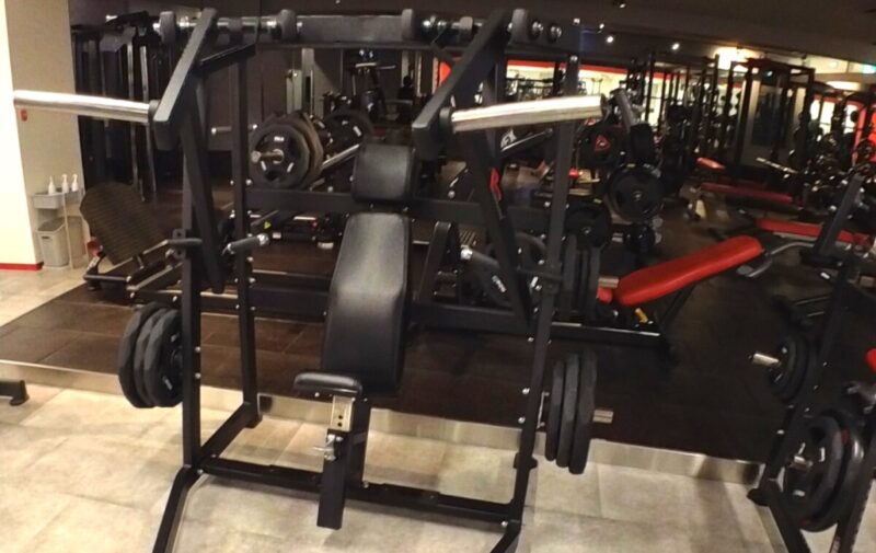 チェストプレス