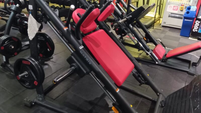 ハックスクワット