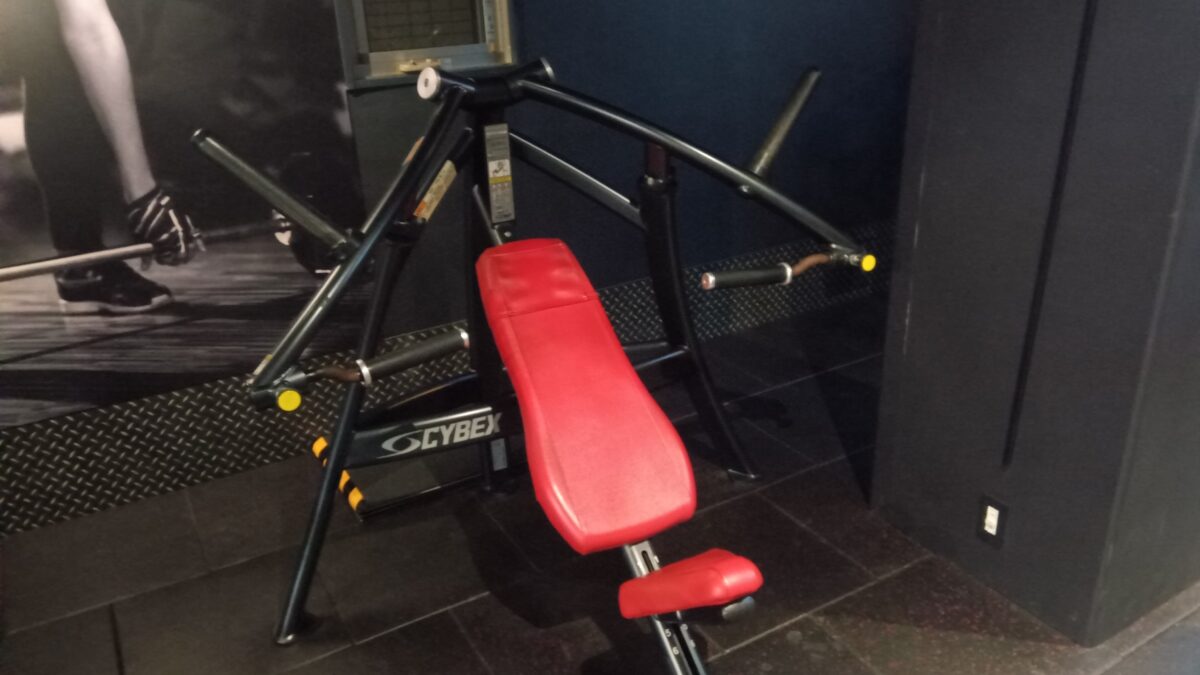 チェストプレス